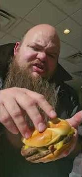 WENDY'S FOOD REVIEW - CHEESY BACON CHEESEBURGER #daymdrops #foodreview #food #fastfood #residentevil