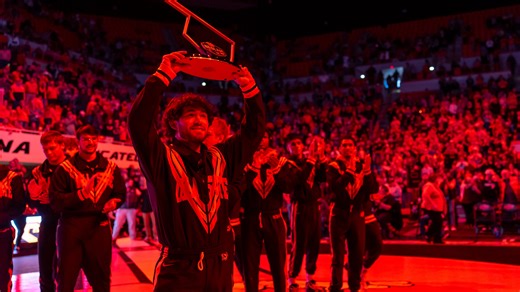 Oklahoma State wrestling rolls past OU in Bedlam, remains undefeated ahead of Iowa clash