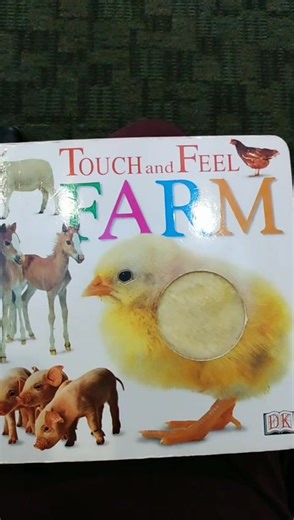 Touch & Feel Farm #book #booktok #audiobook #readingnook #bookreading #fy #fypシ #baby #childrensbooks #babytok #reading #nook #children #books