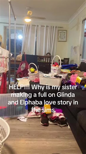 Creating a Glinda and Elphaba Story in The Sims 4