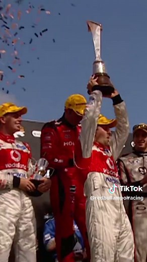 JDub wins the 2008 V8 Supercars Championship with the blue oval 🗓️