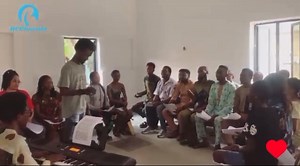 The Benin City Chorale is another fine choral ensemble in Benin City. Long live choral and classical music in Nigeria o! #benincity #akpainku #choir | Zitu Benafa
