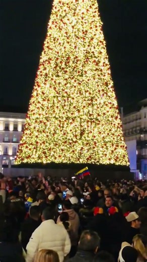 🇻🇪 Venezuelans Celebrate Maduro’s Fall at Puerta del Sol | Madrid