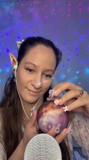 Tapping & scratching ASMR