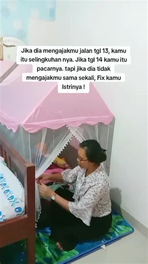 Vivin Eliana Lompe on Instagram: "21:20 wib, belum terlambat kan...☺️ Happy valentine day, wife 🤗 #happyvalentineday❤️ #happyvalentine"