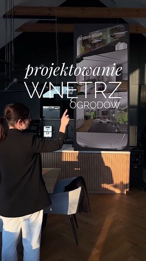 Ewelina i Patryk • interior • garden • design • on Instagram: "• projekt marzeń • moją pracą • Jesteś na etapie spełniania marzeń? Ja też 🫠 ProjektHszalas to mój obroniony dyplom na 6 🥇🥂 oficjalnie, mogę zaproponować Wam spełnianie marzeń, o wymarzonym wnętrzu i ogrodzie ✨ Podoba Ci się styl naszego domu? Umów się ze mną online, a mogę wykonać dla Ciebie: * projekt koncepcyjny wnętrza, ogrodu: wizualizacja 3D, dokumentacja, kosztorys * projekt wraz z nadzorem nad projektem: pełny projekt + ko