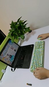 Watch How to install USB receiver and batteries on Amazon Live