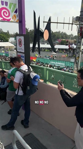🏟️ The Ciudad de México Stadium esplanade is PACKED and the game is still hours away 😱