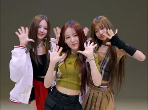 【izna】241128 崔庭银 方智玟 柳莎朗 izna - IZNA (Color Code Gold☀️)