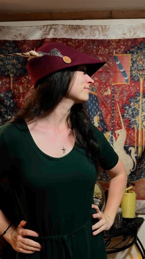 Ashley Georgakopoulos on Instagram: "Since we’re making hats now… on this episode of “oooh I can just make that” here is a quick tutorial on the bycocket hat. Can also be known as the Robin Hood hat, and is found from the 13th century and on. I’ll be sure to link the hat blank in my Amazon storefront."