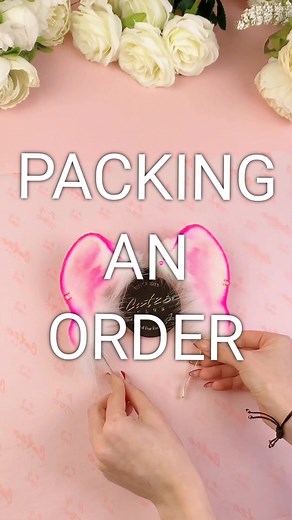 💗🤍💗 Packing order 5809 for our lovely customer 🤍💗🤍 #catzoclub #furears #furtail #cosplay #cute #packinganorder