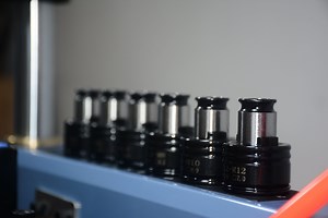 [Hot Item] M2-M6 Air Tapping Machine Automatic Universal Tapping Machine 2000W