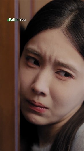 Will he forgive her so easily? 🤔 被说话玩偶摆了一道，这次他还会心软吗？🤔 #iqiyi #fallinyou #cdrama #mustwatch #fanzhixin #limuchen #爱奇艺 #灼心 #陆剧 #樊治欣 #李沐宸 | iQIYI Malaysia