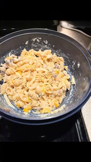 Delicious cheesy pasta #Pasta #Cheese #LoveWhatYouDo #MultiCooker #food ￼