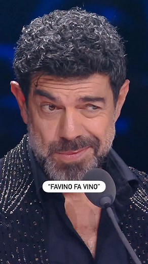 756K views · 21K reactions | Abbiamo riso anche noi alle battuta di Francesco Gabbani #XF2025 | X Factor Italia | Facebook