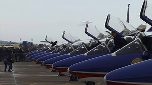 2.1K views · 138 reactions | Ooo here's another Vulcan one, flying over the Patrouille de France! #Vulcan #Roar | PlanesTV.com | Facebook
