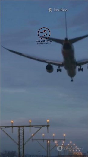 "Phugoid Oscillation Explained: Why Aircraft Gently Rise and Fall in Flight"