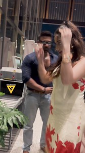 Divya Agarwal With Husband At Vibhu Aggarwal Birthday Party | Viral Bhayani Videos