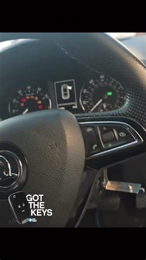 Making a Skoda Octavia 2016 key #key programming all key lost #keyprogramming #keytool #keying