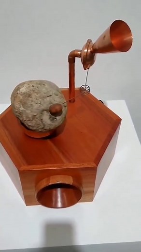 17K views · 8K reactions | Sound installation by @leonel_sound_artist ✨ Video by @unholy.rabbit ℹ️ For submissions, use #orbmag and follow @orbmagazineofficial. Orb Mag • www.orbmag.com #sounddesign #soundinstallation #soundart #kineticinstallation #kineticsculpture #kinetic #leonelsoundartist #orbinstaart #Orbinstajamming #stone #stonesound #sound #fieldrecording #installationart #installation #publicart #gallery | Orb Mag | Facebook