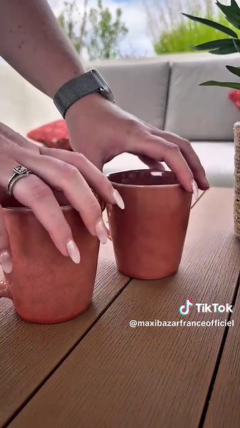 Besoin d’idées pour aménager votre extérieur ! Découvrez comment on a créé un espace chill et stylé ✨ #terrasse #amenagement #extérieur #deco #chill #styler #maxibazar