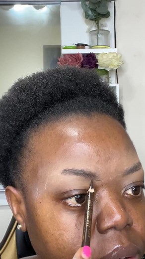 276K views · 1.5K reactions | Eyebrow tutorial. Watch the full video here  | Naomi Plusglam | Facebook