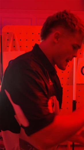 27K views · 195 reactions | Henry Arundell and Guy Pepper go head-to-head in the nine-dart challenge  O2 | #WearTheRose | England Rugby | Facebook