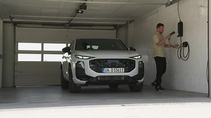 Audi Q3 Sportback – Charging demo