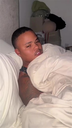 When the FBI sound hits and everyone panics 💀🔊#FBIPrank #FunnyPrank #SoundPrank #FBIOpenUp #PrankTok