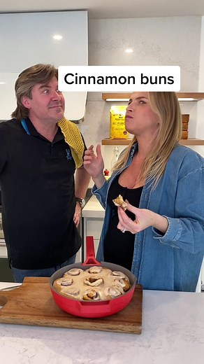 Robin Hood presents the softest, fluffiest cinnamon buns EVER! #baking #cinnamon #recipe #katherinewants #ad