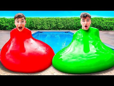 LE DERNIER À SORTIR DU BALLON GÉANT REMPLI D'EAU GAGNE !