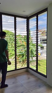 1.4M views · 14K reactions | Discover our Pleated Screen Door – the epitome of elegance and functionality. Features: Detachable for effortless cleaning. Barrier-free design on the floor. Space-saving when folded. Unlimited width. Crystal clear vision. Insect Screen | SJJ Window Blinds | Facebook
