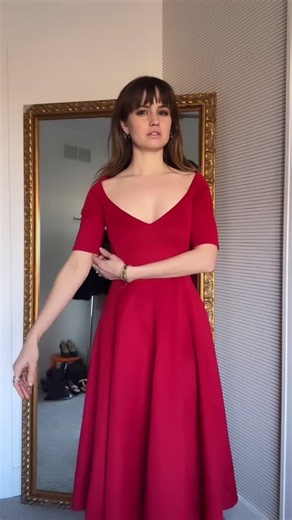 Loyal Luxury on Instagram: "Debby Ryan is officially entering a powerful new era—and fans can’t stop talking about it. The former Disney Channel star has welcomed her first child, Felix Winter Dun, with husband Josh Dun, sharing an intimate home birth moment under a glowing supermoon and festive Christmas lights. From her rise as a beloved actress to building a $4 million fortune, Debby’s journey now blends fame, love, and motherhood in the most heartfelt way. This milestone marks more than a ba