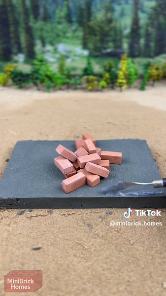 Creating the Perfect Mini House in Minecraft