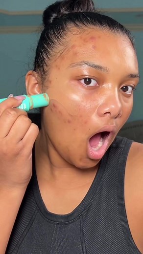 Achieve Flawless Coverage with Thread Beauty's Face It Complexion Stick in Shade 60