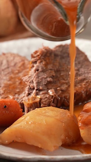Comforting Beef and Potato Dinner Roast Recipe