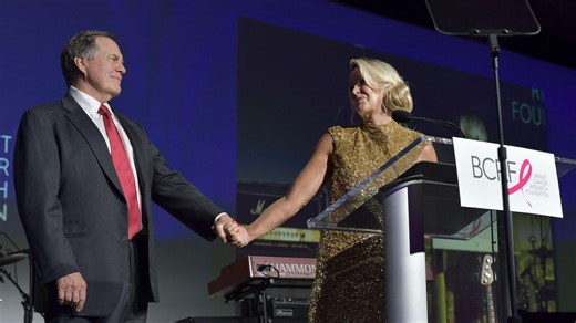 Bill Belichick's Ex Linda Holliday Is Living In A Surprising Place