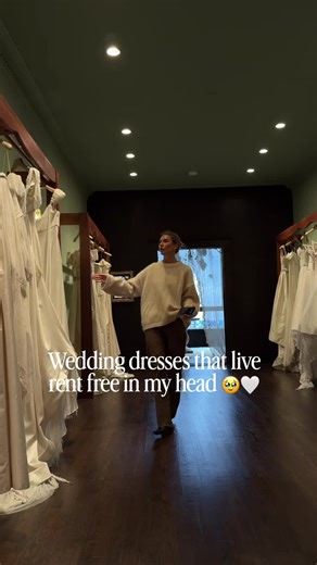 Stunning Wedding Dresses That Will Take Your Breath Away