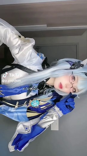 Eula Cosplay Showcase