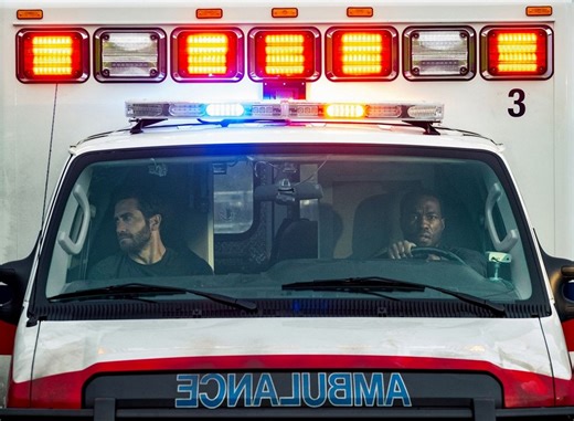 Ambulance (2022) | Reviews - External | ČSFD.cz