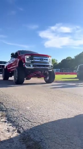 9.4K views · 138 reactions | Any Level Lift at Florida Truck Meet! #anylevel #anylevellift #superduty #superdutylife #f350 #f250 #platinum #floridatruckmeet #florida #orlandospeedworld #trucks #explore | Any Level Lift | Facebook