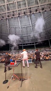 ¡LO QUE PASÓ EN COSTA RICA NO TIENE NOMBRE! 🔥 El concierto de Jessi Uribe fue una noche de emociones, gritos y locura total. ¡Así lo vivieron los fans en cada rincón del país! #JessiUribe #CostaRica #VideoViral #MúsicaPopular #NocheÉpica #ConciertoDelAño #FansEnLocura #Imperdible | Radiola TV