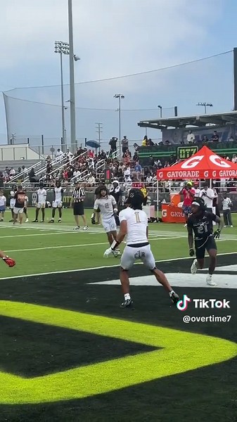 Brysen Wright Best in the World Flag Football Touchdown