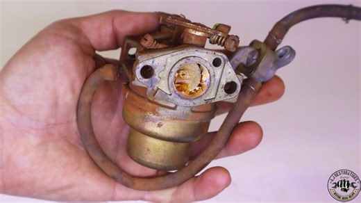 Vintage Flooded Honda Carburetor Restoration