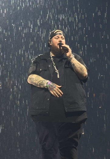 Jelly Roll Save Me Knoxville Rain Performance | Beautifully Broken Tour