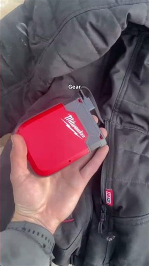 3 heat settings with the M12™ AXIS™ Heated Jacket