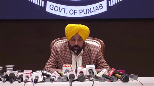 Harpal Cheema on Instagram: "ਪਿਛਲੇ ਸਮੇਂ ਦੌਰਾਨ ਜੋ ਸ੍ਰੀ ਗੁਰੂ ਗ੍ਰੰਥ ਸਾਹਿਬ ਜੀ ਦੇ ਸਰੂਪ ਗਾਇਬ ਜਾਂ ਚੋਰੀ ਹੋਏ, ਸਮੇਂ ਸਮੇਂ ਸਿਰ ਬਹੁਤ ਸਾਰੀਆਂ ਜਥੇਬੰਦੀਆਂ ਨੇ ਮਾਮਲੇ ਨੂੰ ਲੈਕੇ ਰੋਸ ਪ੍ਰਦਰਸ਼ਨ ਤੇ ਮੰਗ ਪੱਤਰ ਦਿੱਤੇ। ਹੁਣ ਮਾਨ ਸਰਕਾਰ ਜਦੋਂ ਸਹੀ ਢੰਗ ਨਾਲ ਜਾਂਚ ਕਰਵਾਉਣ ਜਾ ਰਹੀ ਹੈ ਤਾਂ ਸ਼੍ਰੋਮਣੀ ਕਮੇਟੀ ਦੇ ਪ੍ਰਧਾਨ ਇਤਰਾਜ਼ ਕਰ ਰਹੇ ਹਨ, ਸੰਗਤ ਦੀ ਭਾਵਨਾ ਅਨੁਸਾਰ ਸਹੀ ਜਾਂਚ ਹੋਣੀ ਚਾਹੀਦੀ ਹੈ ਤੇ ਸੱਚ ਪਤਾ ਲੱਗਣਾ ਚਾਹੀਦਾ ਹੈ।"