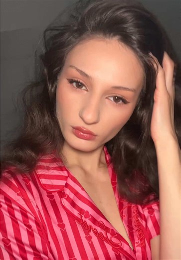 Stunning Doe Eye Makeup Tutorial