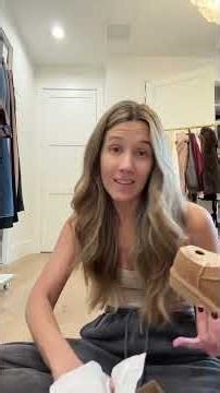 UGGS unboxing *my first pair 🤎 #unboxing #uggslippers #tryonhaul #fashion