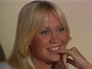 Agnetha Fältskog & Anni-Frid Lyngstad on Instagram: "In an interview in 1976 Agnetha talked about the experience of hearing her own song for the very first time 🥰🧡🇸🇪 It must have been exciting, walking into the studio for the first time, hearing all the musicians playing what you wrote, first time in the big city too 🧡 #abba #agnethafältskog #sweden #1976 #music"